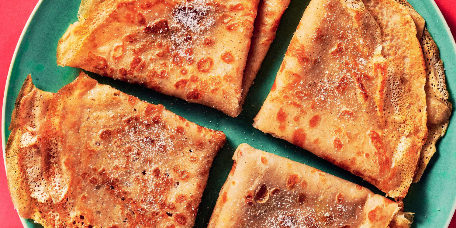 Make Sweet, Lacy Malawax (Somali Cardamom Crepes) for Suhoor