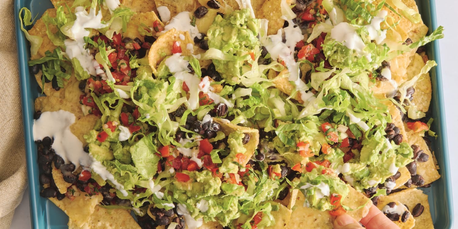 These Feel-Good Nachos Are Loaded With Healthy Toppings