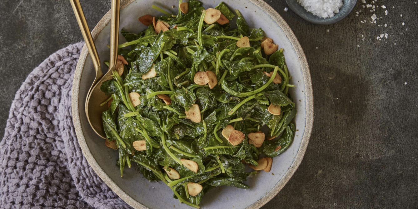 Valerie Bertinelli Pairs This Garlicky Baby Kale With Everything