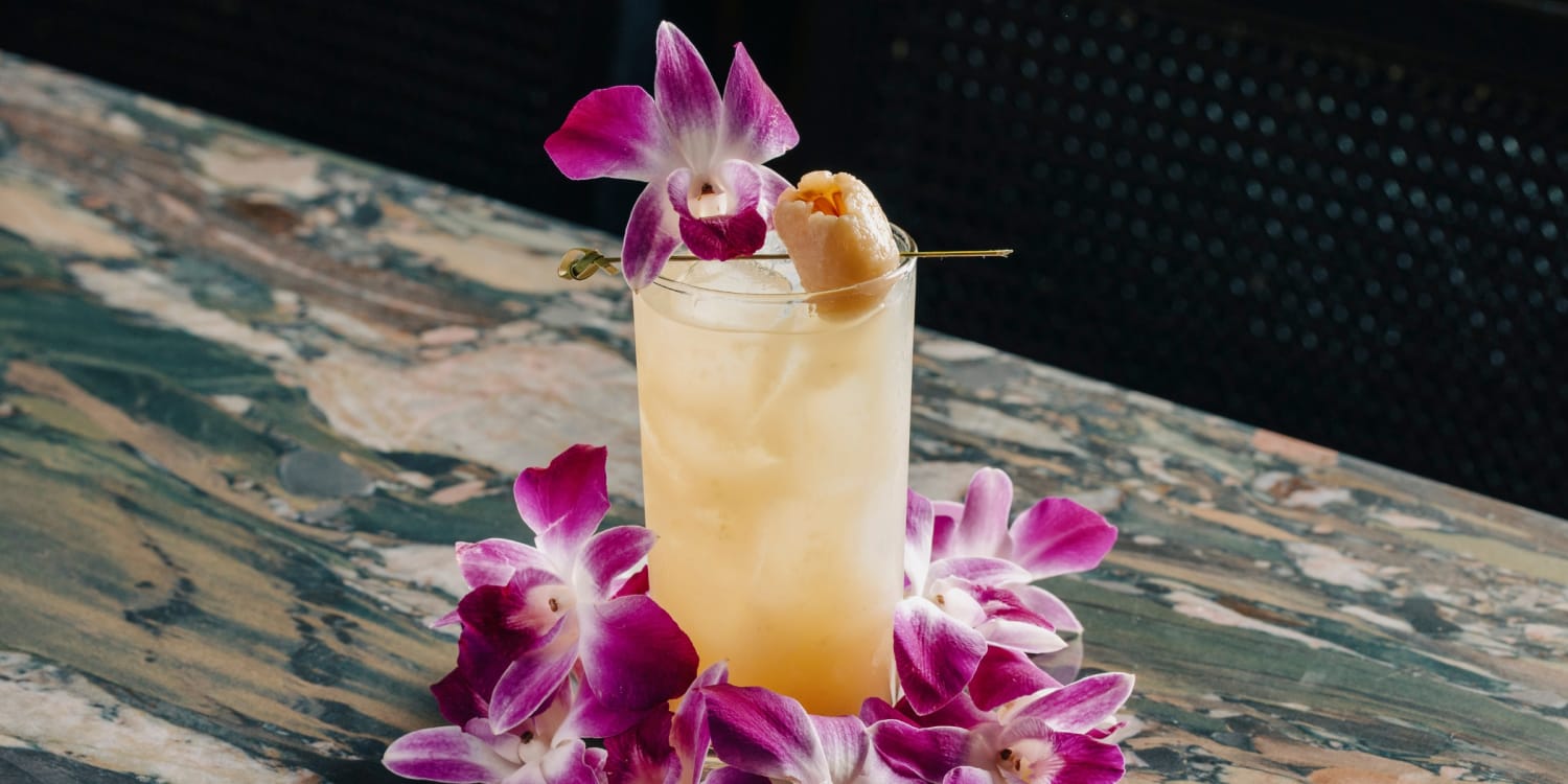 This Lychee Mocktail Is Bubbly and Bright