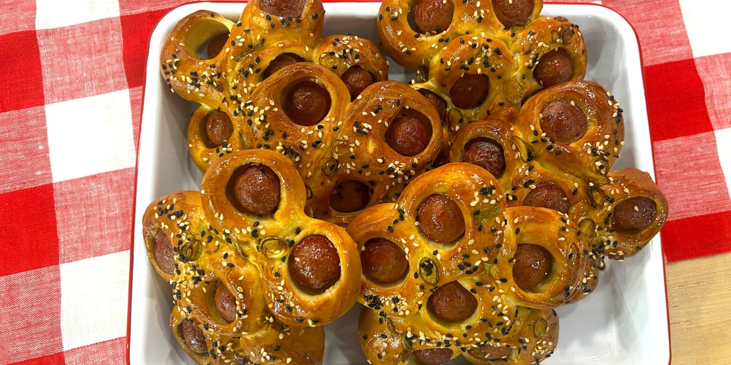 Hot Dog Flowers Are Popular in Hong Kong — But You Can Make Them at Home