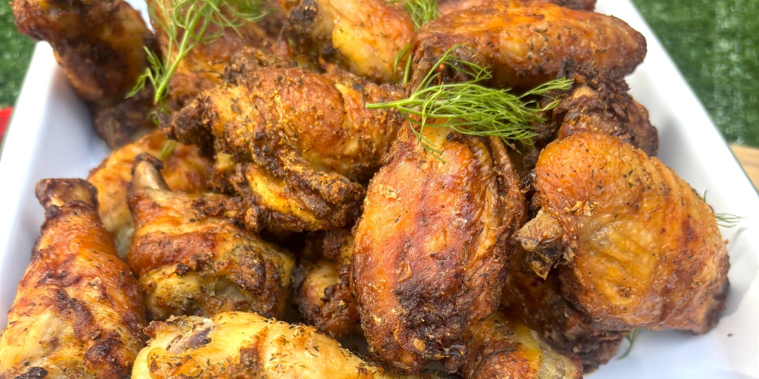 Pickle Lovers, These Chicken Wings Are for You