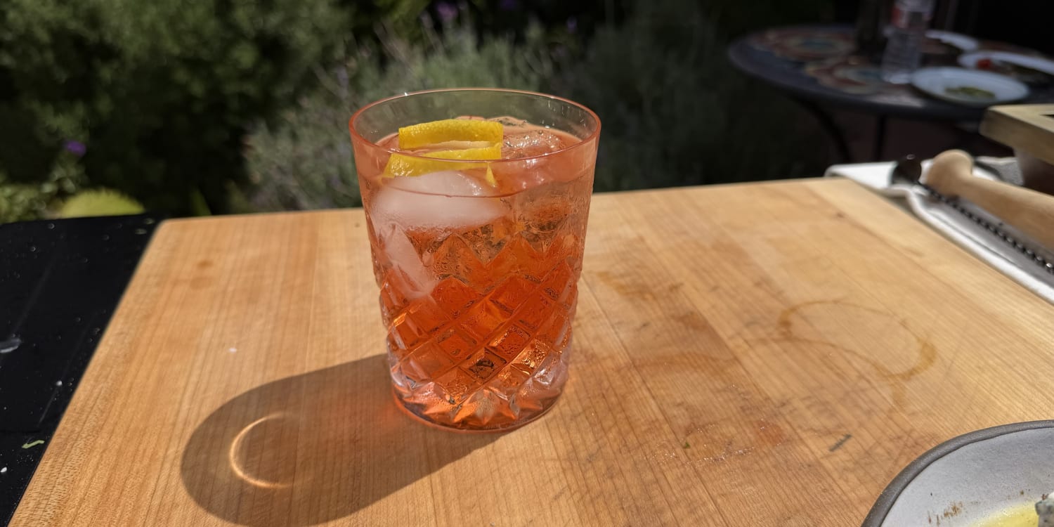 The Rosita Is a Mexican-Inspired Twist on the Negroni