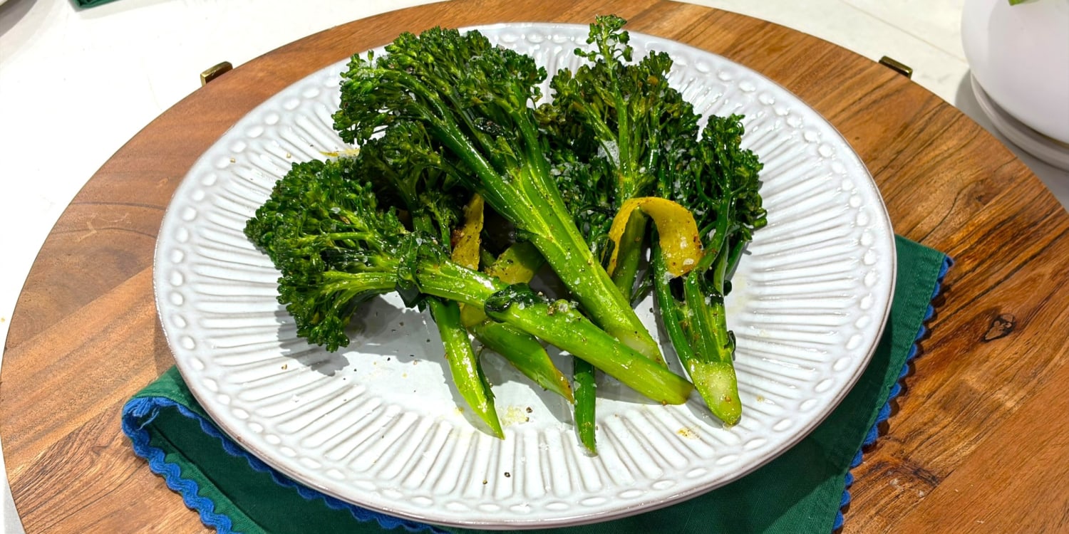 Lemon Broccolini Is the Easy Side Your Dinner Needs