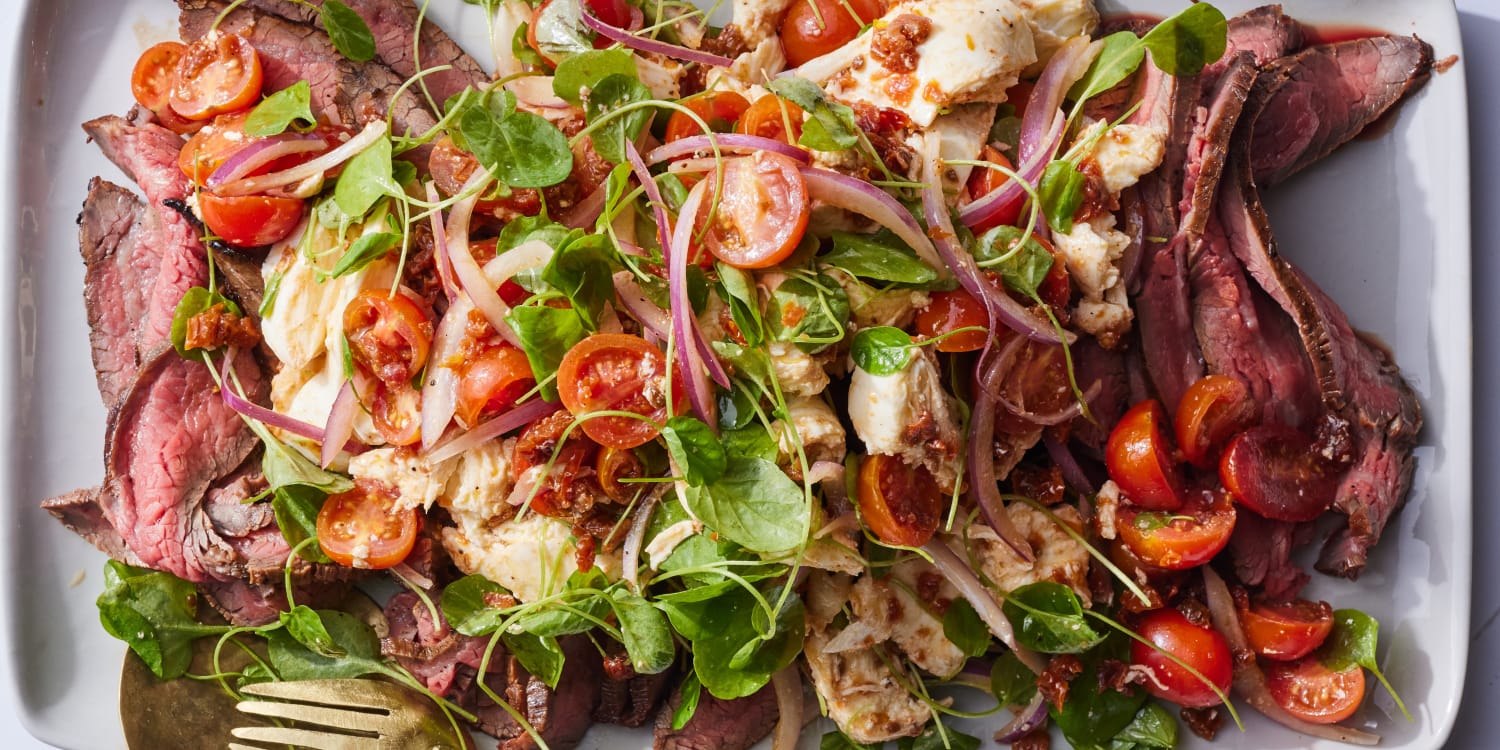 Beef Up Caprese Salad With Juicy Grilled Flank Steak