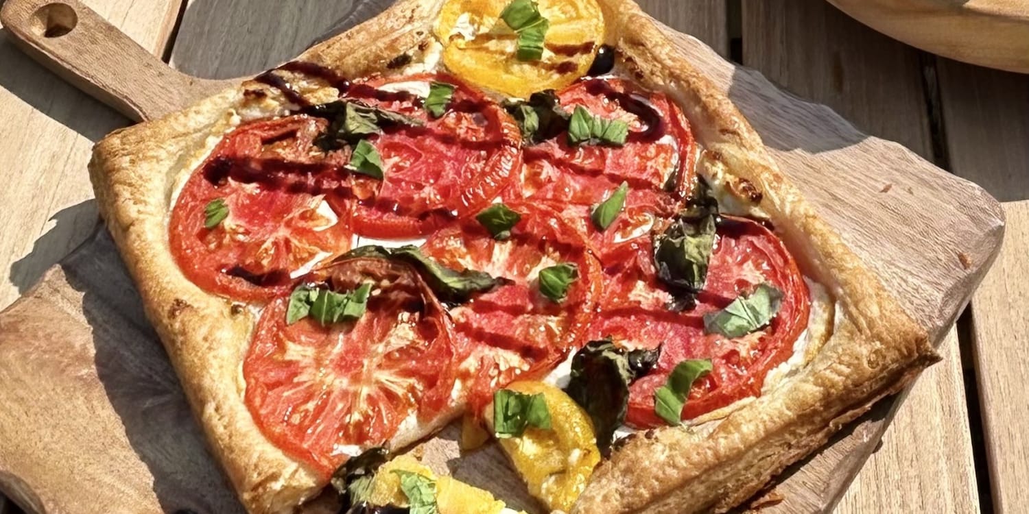 Throw Together This Tomato and Goat Cheese Tart for a Last-Minute Summer Party
