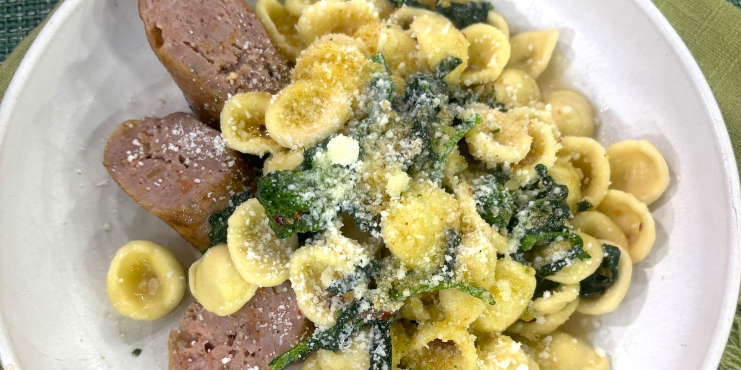 Broccoli Rabe and Sausage Are a Classic Pasta Combo for Good Reason