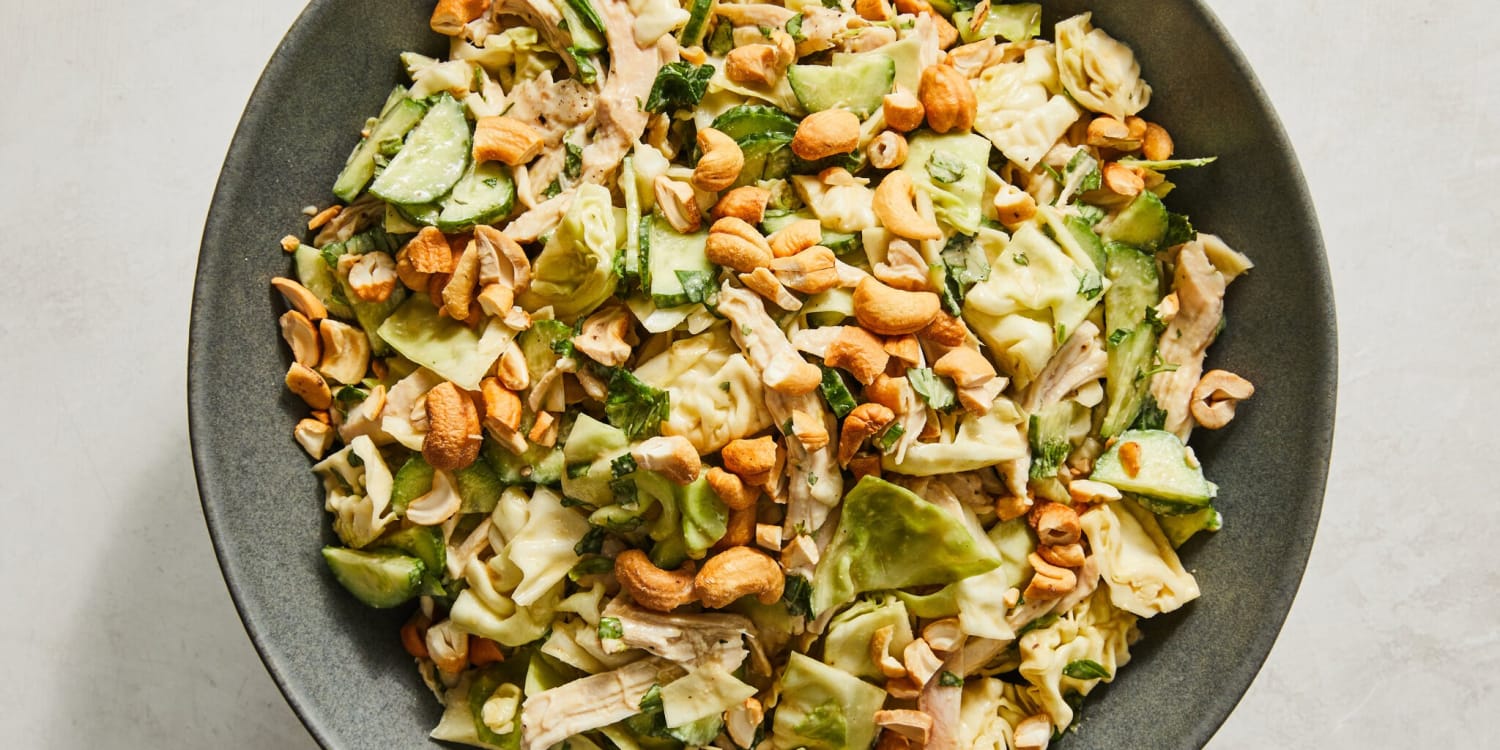 This Cashew Chicken Salad Is Spicy, Creamy and Fresh