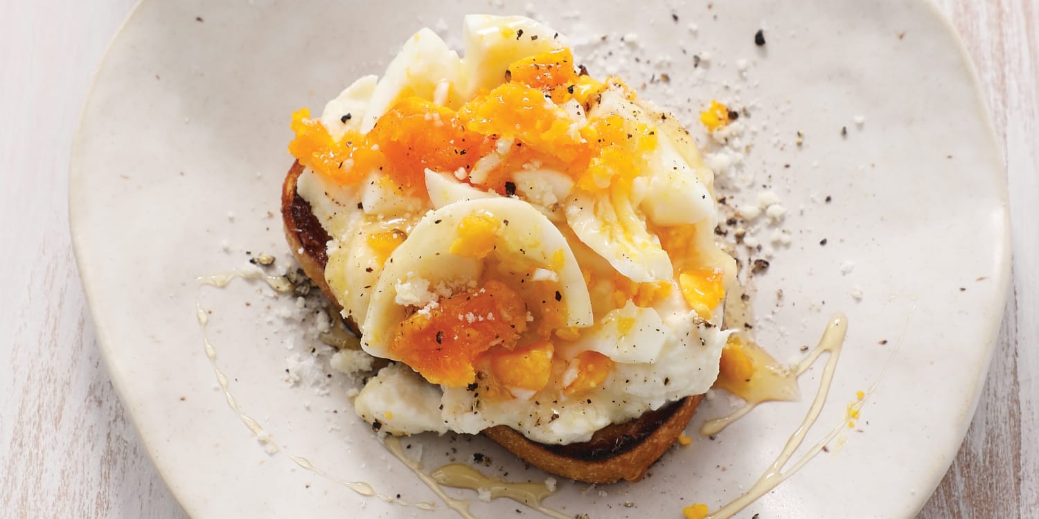 High-Protein Breakfast: Smashed Eggs on Honey Ricotta Toast