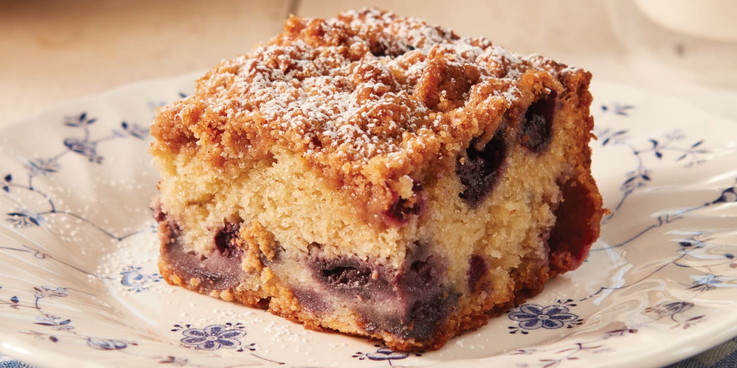 This Cinnamon-Scented Crumb Cake Is Speckled With Blueberries
