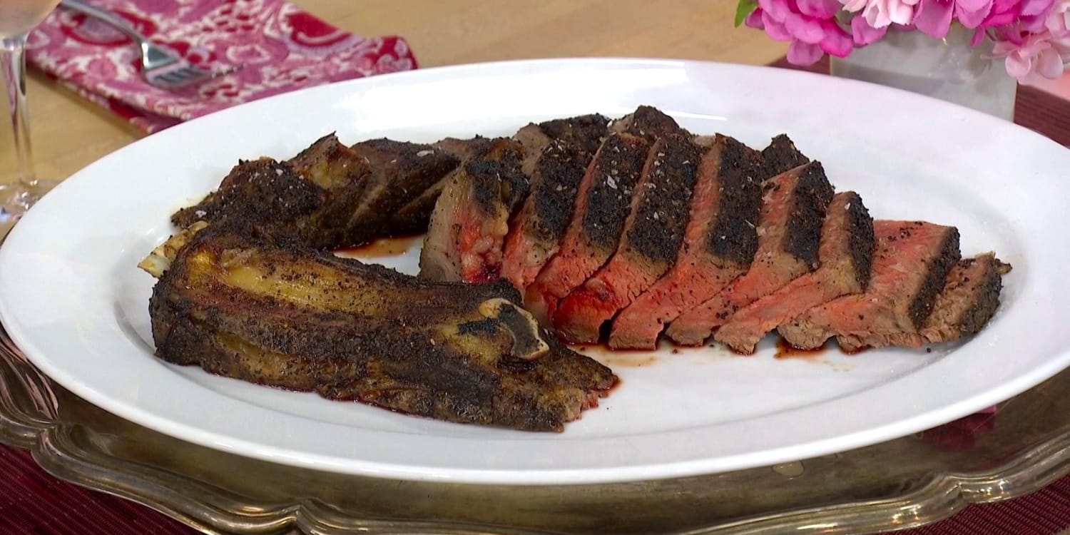 This Coffee Rub Can Go on Anything, From Steaks to Pork Chops