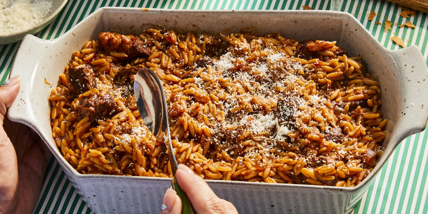 This Greek Beef Stew With Orzo Is a One-Pot Meal for a Cozy Night