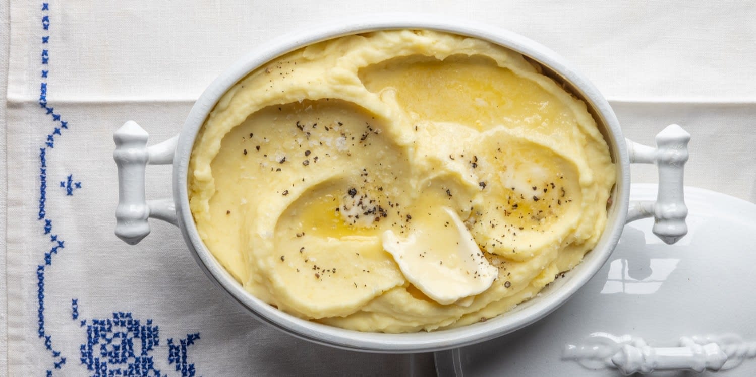 These Creamy Mashed Potatoes Have a Punchy Secret Ingredient