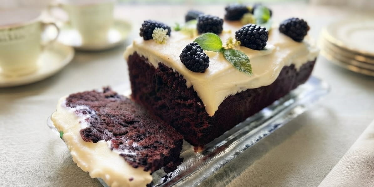 This Chocolate Blackberry Stout Cake Is Even Better the Next Day