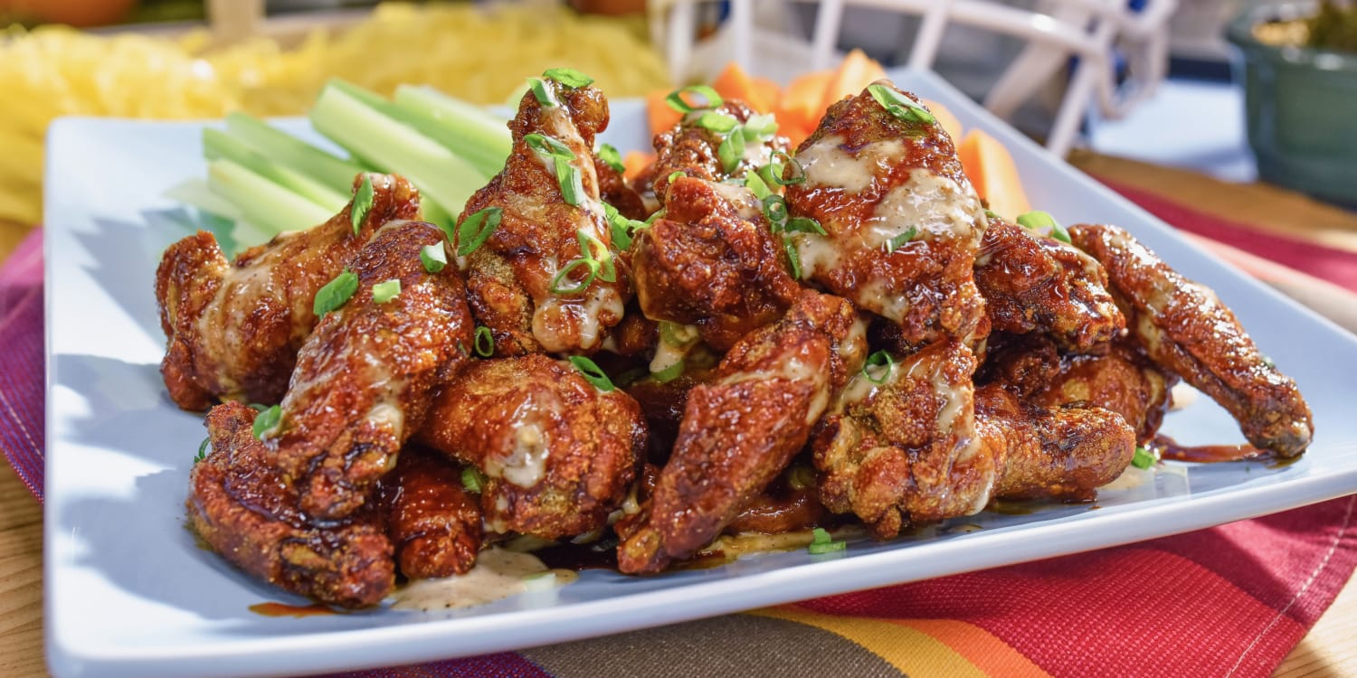 Serve 'Dirty Bird' Wings With Finger-Lickin'-Good Alabama White Sauce