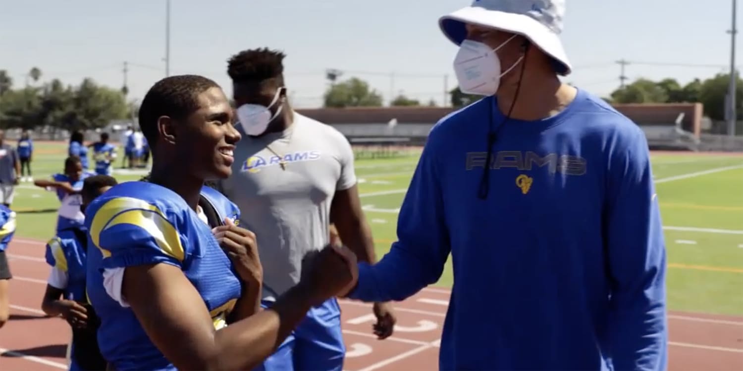 Rams Conduct Youth Football Clinic To Commemorate Juneteenth