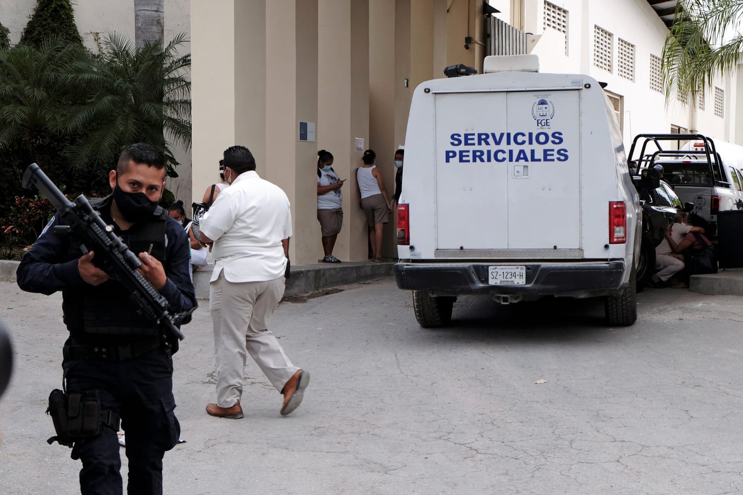 2 dead after reported shooting near Cancun resorts