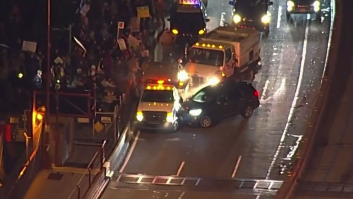 5 hurt, including 2 officers, after crash at anti-vaccine protest in San Francisco