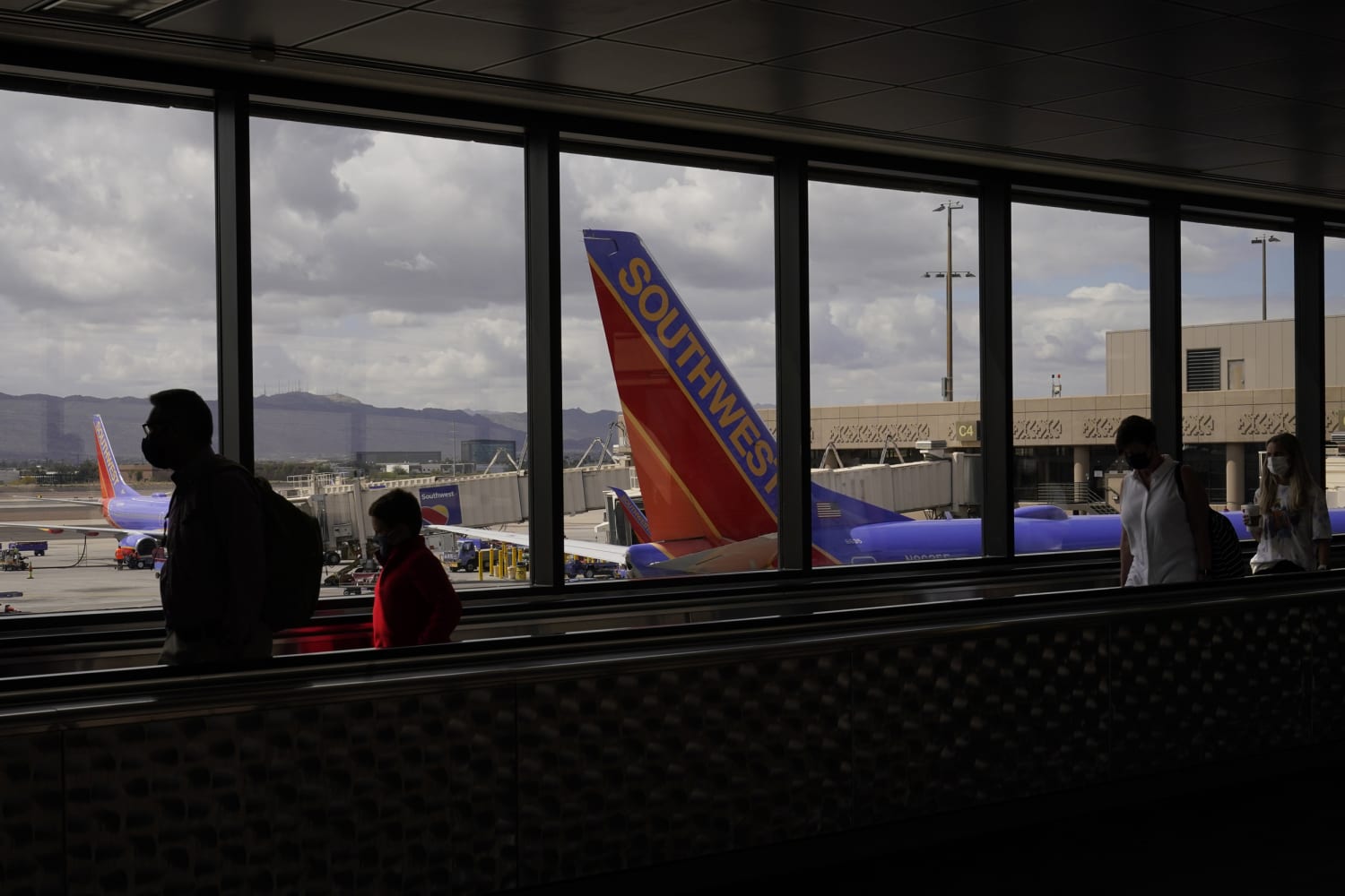 Passenger exits Southwest Airlines plane while aircraft is taxiing to gate in Phoenix, officials say