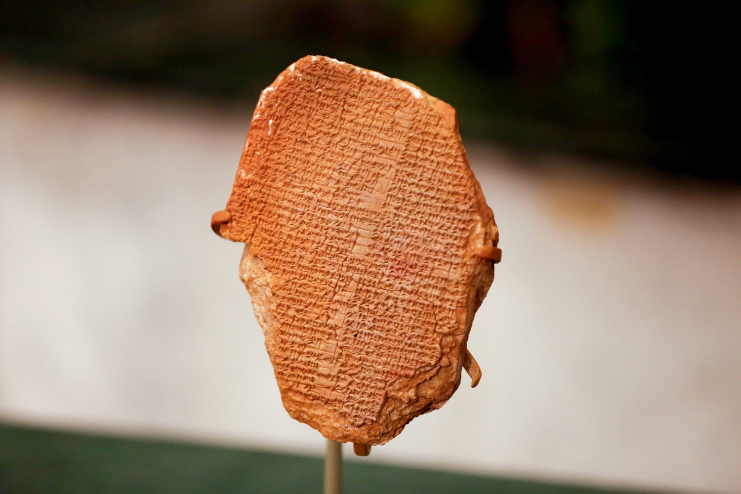 Ancient tablet showcasing earliest form of literature and sold to Hobby Lobby returned to Iraq