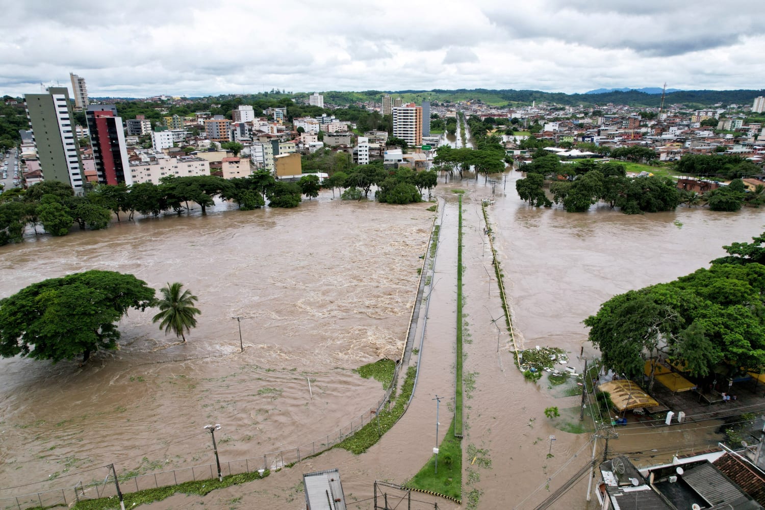Hundreds of thousands in Brazil impacted by emergency situation due to unprecedented rain