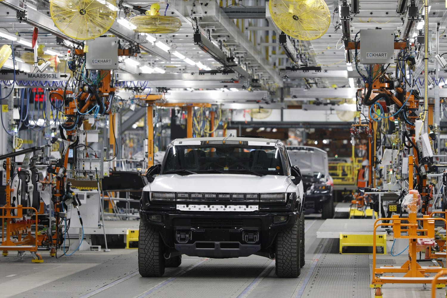 After a year of shortages and shutdowns, here’s what’s ahead for the auto industry in 2022