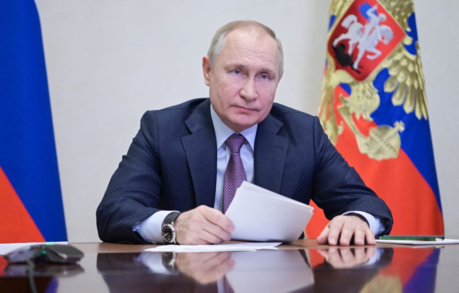 Putin to mull different options if West refuses guarantees over Ukraine