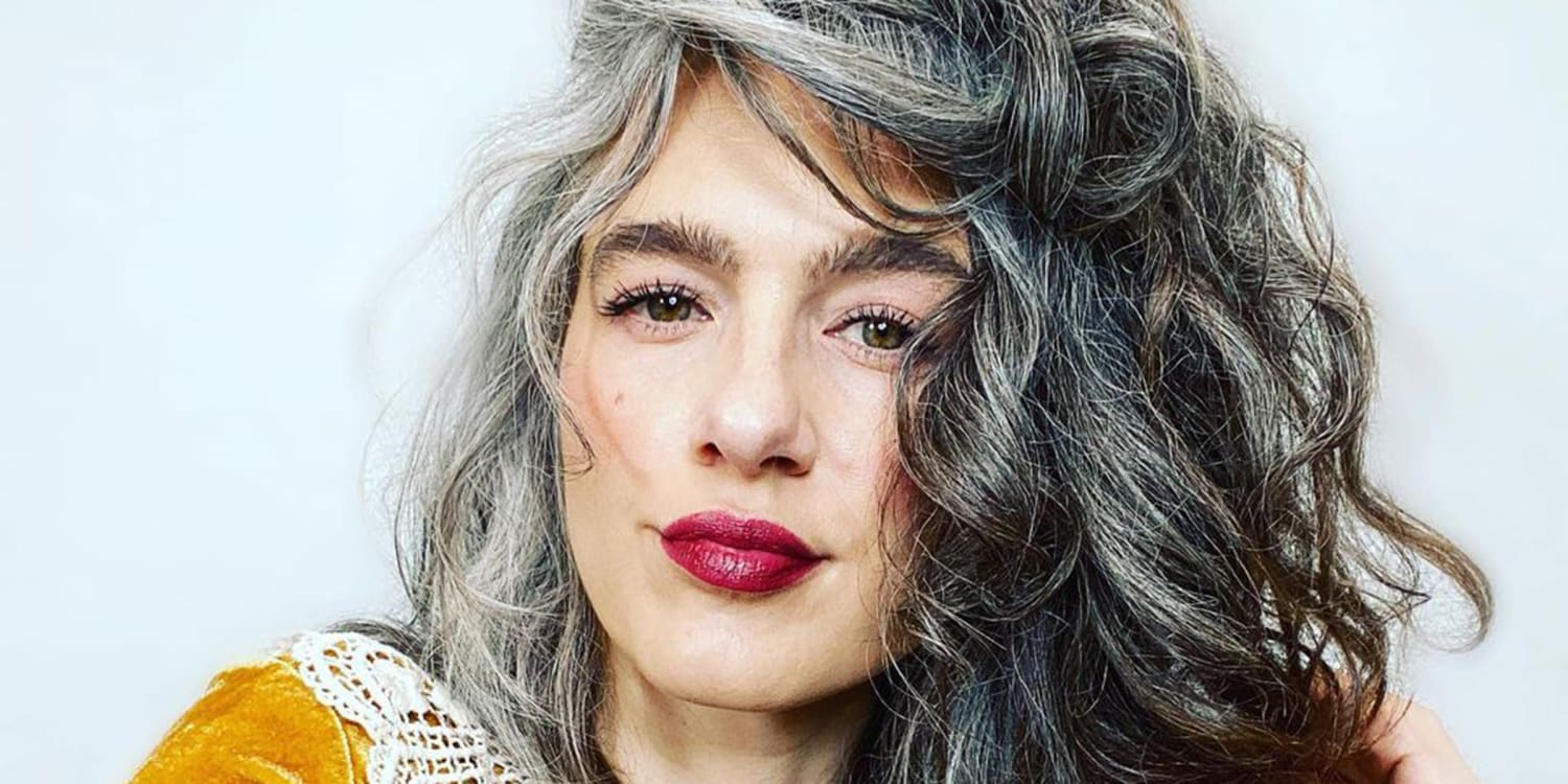 Silver Strands of Glitter' embraces gray hair on Instagram