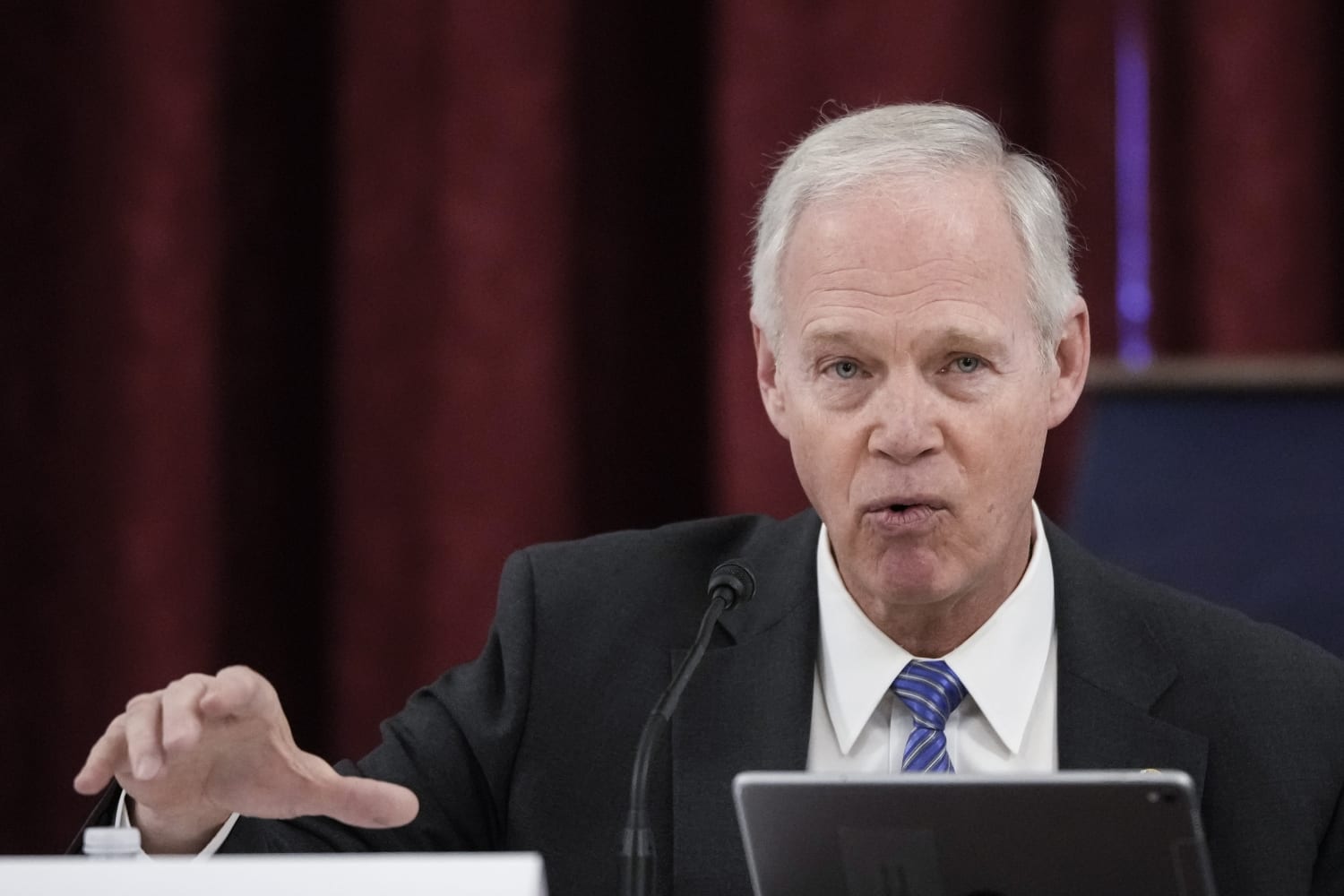 Ron Johnson uses an unusual line about jobs in his state thumbnail