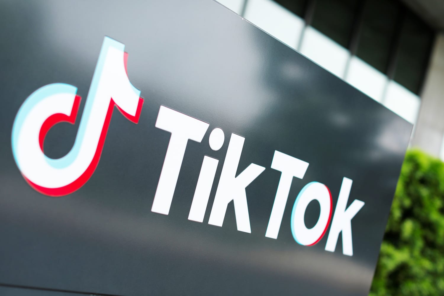 TikTok bans misgendering, deadnaming trans people