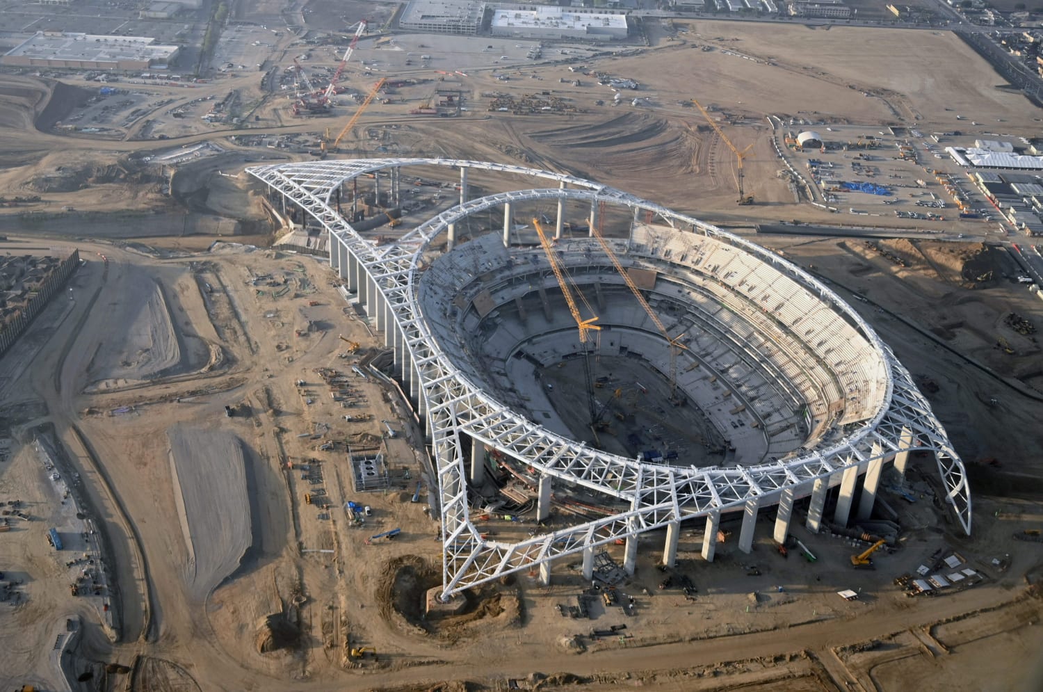 Housing and retail take shape next to Inglewood's SoFi Stadium