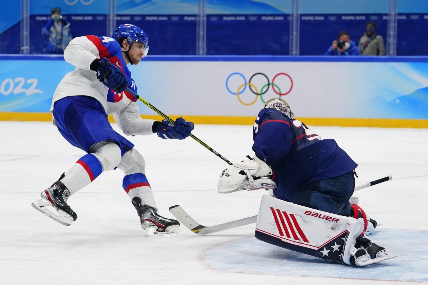 USA Hockey on X: U.S. Olympic Men's Team lockerroom prior to today's game  vs. Slovenia. #usah #usahockey  / X