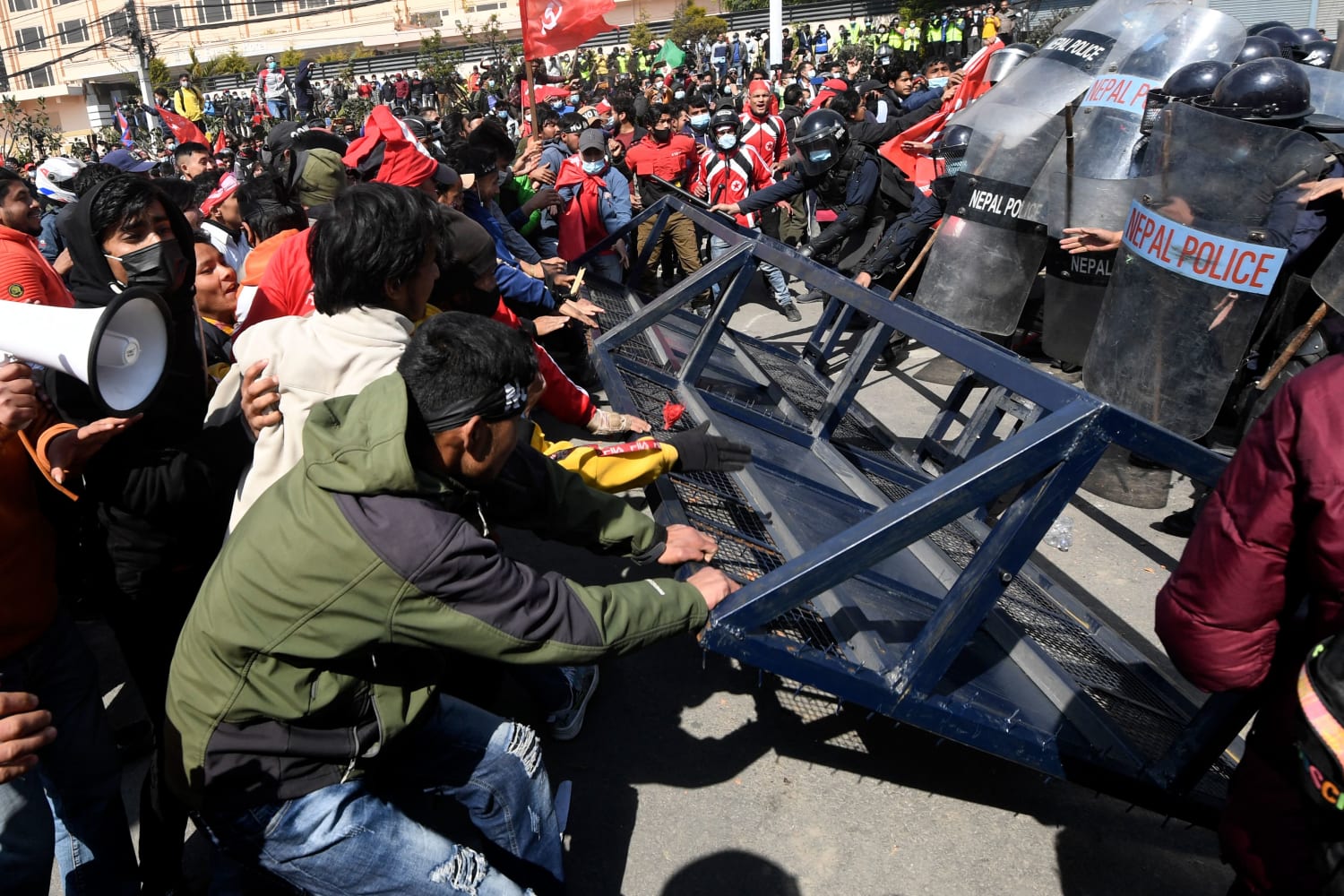 U.S. &#39;gift&#39; leads to violent protests in Nepal