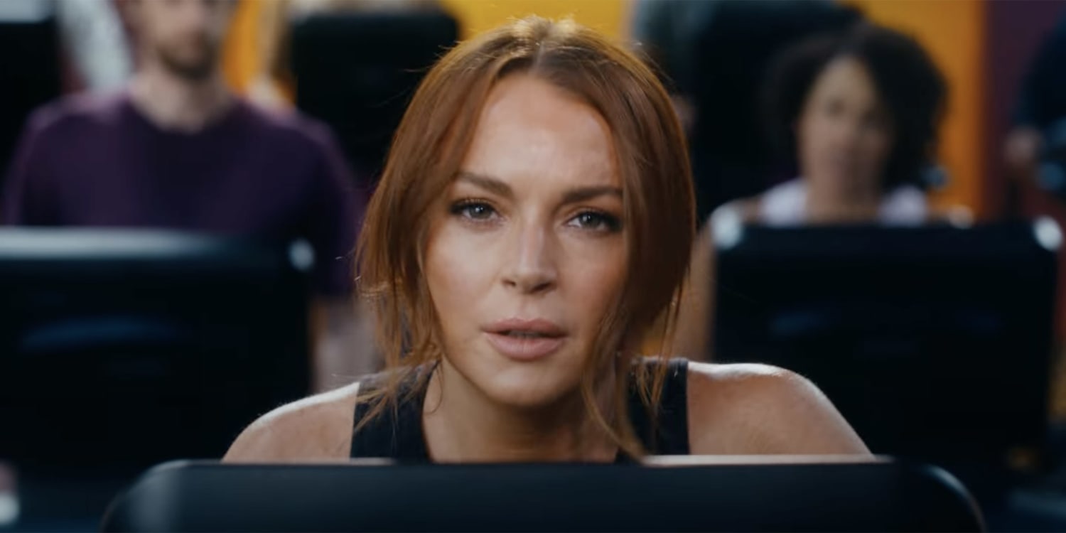 2400px x 1200px - Lindsay Lohan makes fun of her past high jinks in new Super Bowl ad
