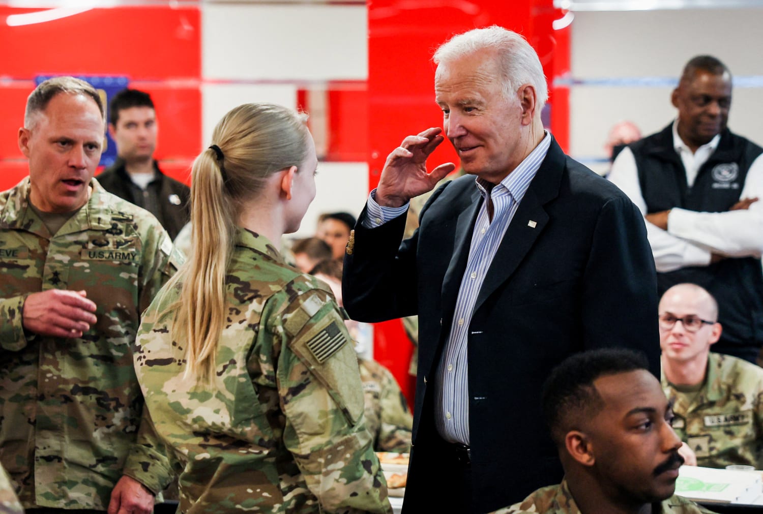 broderi Messing ret Biden's 2023 budget to target billionaires, boost military funds