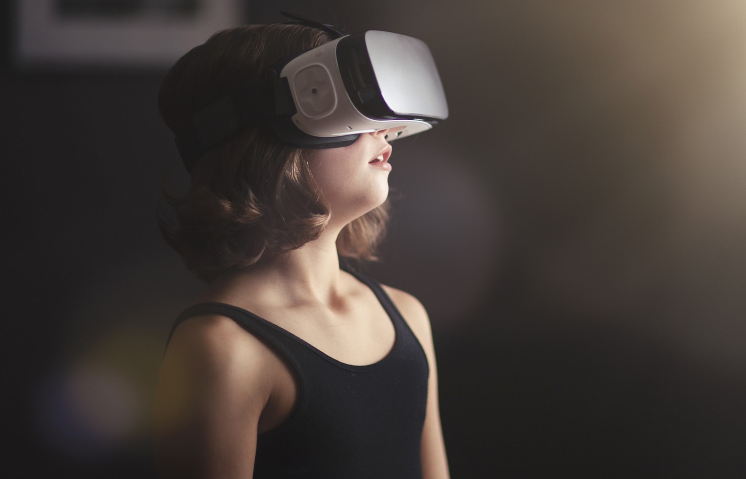 Dangers Of Virtual Reality For Young Children