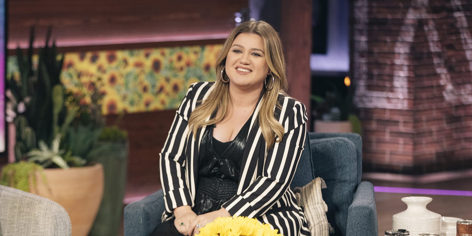 Kelly Clarkson Officially Changes Legal Name to Kelly Brianne