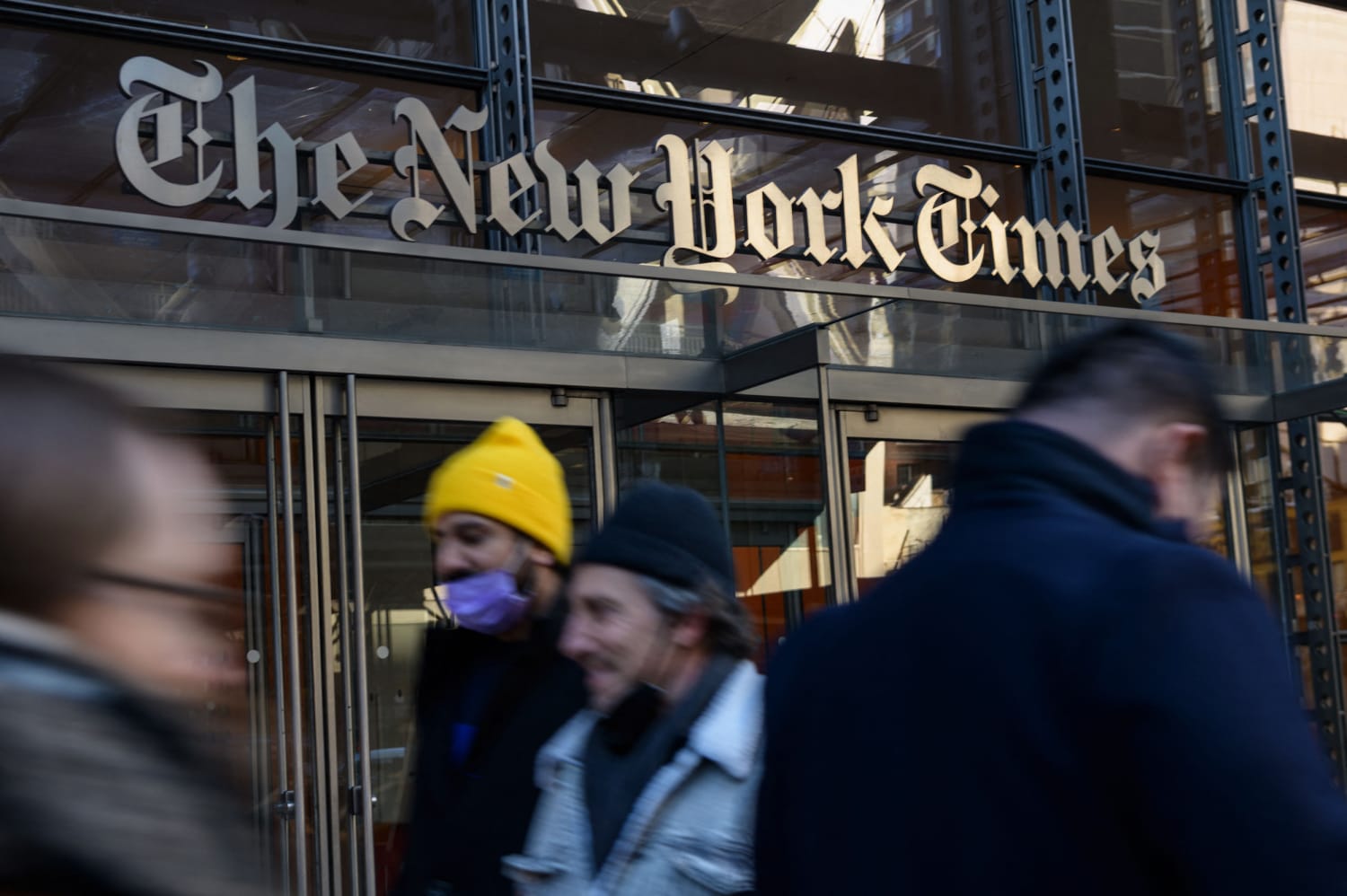 Editor de política do NY Times tem tuitado o contexto de histórias políticas