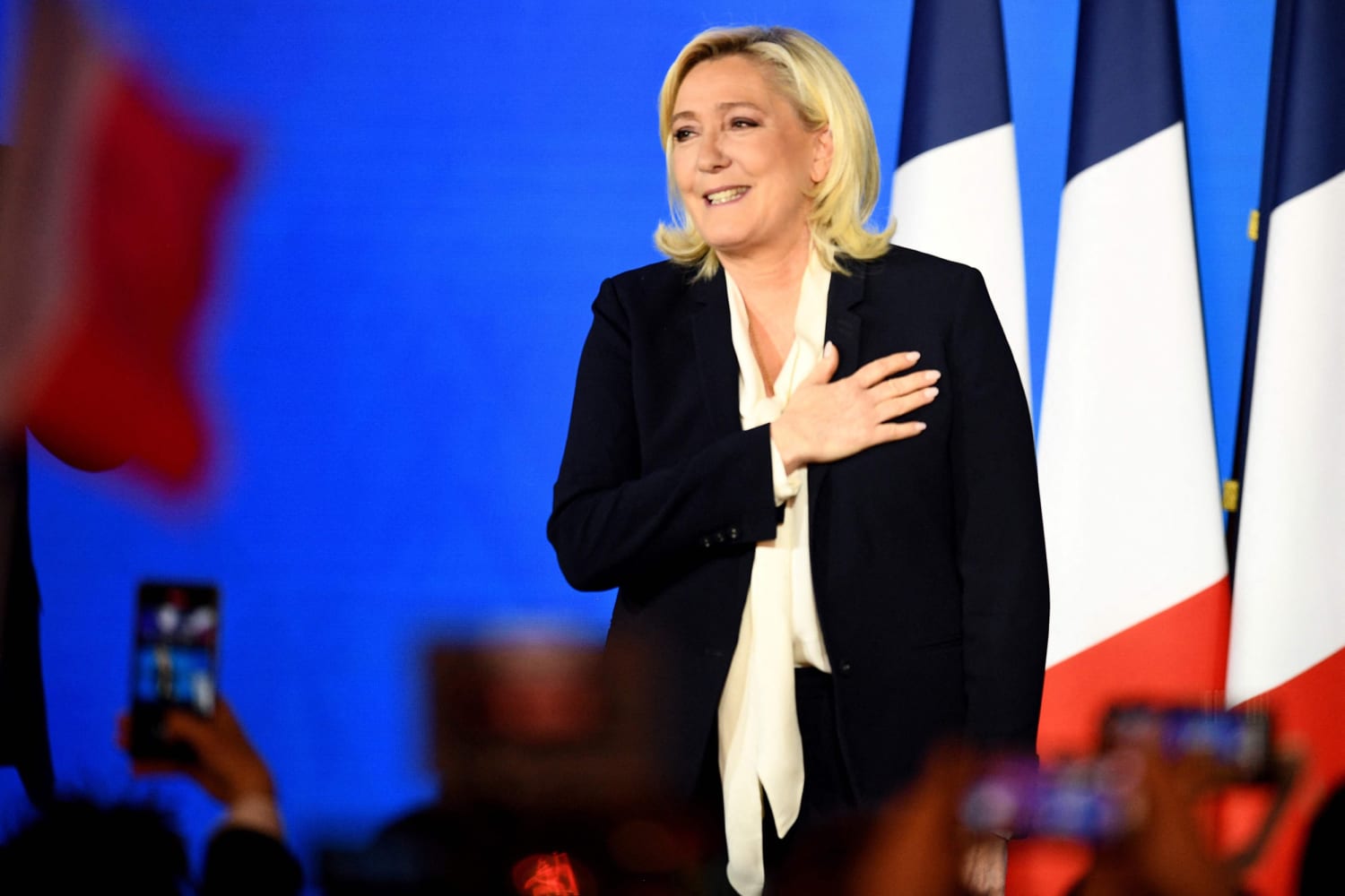 French Presidential Election: Marine Le Pen Doubles Macron's Pandemic  Pressure - Bloomberg