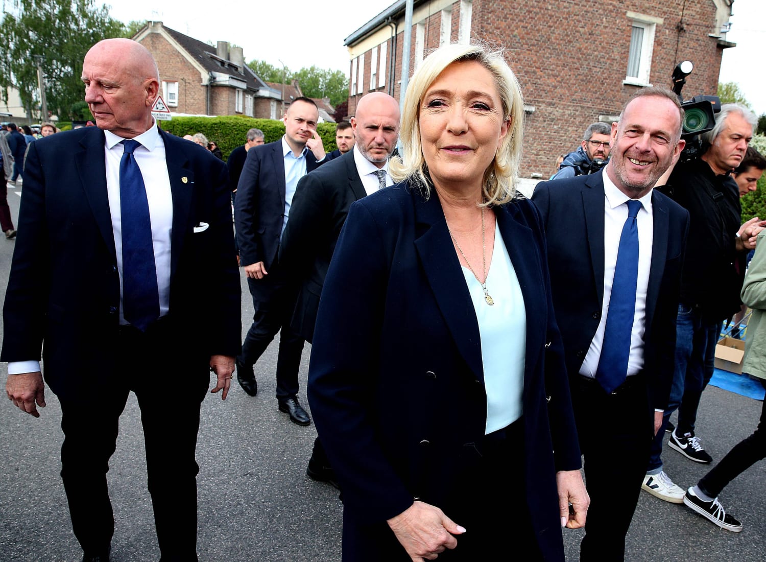 French far-right leader Marine Le Pen announces 2022 presidential bid
