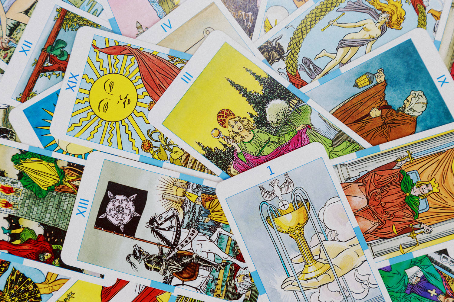 Get Your Free Online Tarot Card Reading!