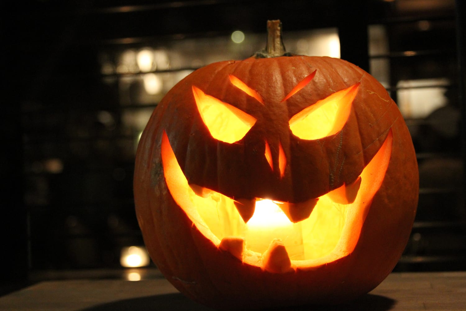 13 thrilling facts we bet you didn't know about Halloween ‹ GO