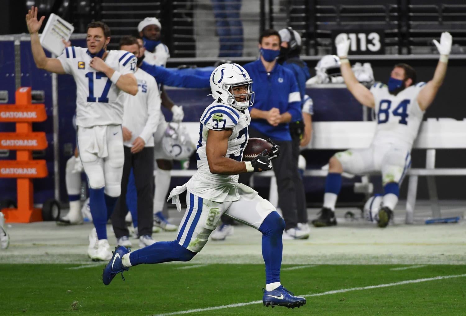 Colts' Khari Willis, 26, retires to 'pursue the holy call that God has for  my life'