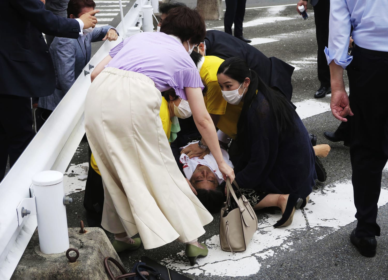 Former Japanese Prime Minister Shinzo Abe dies after being shot at campaign  event