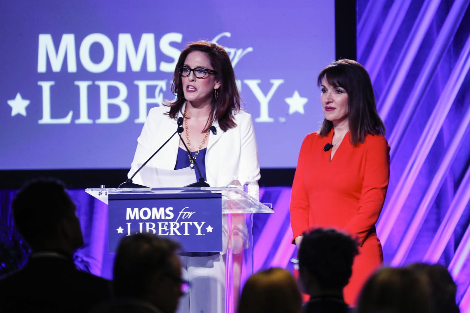 The Right-Wing Mothers Fuelling the School-Board Wars