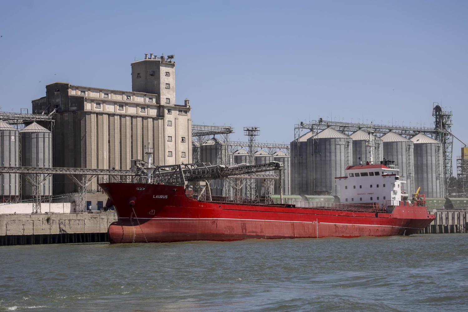 Extended Russian Ukraine Invasion has Stranded Merchant Mariners, Crippled  Wheat Production - USNI News