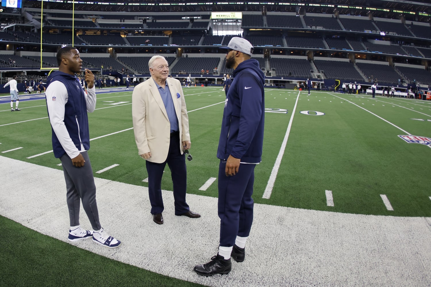 Cowboys' Jerry Jones Declined Comment After Wearing Hat During