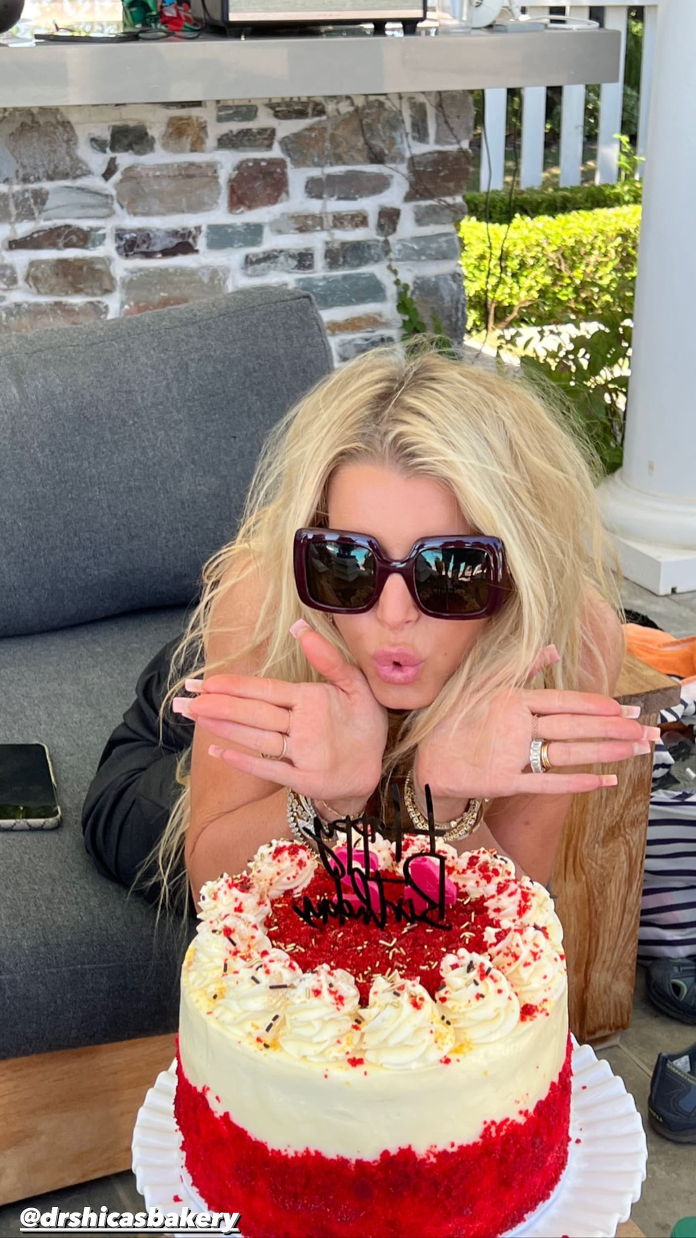 Jessica Simpson Blessed Us With A Fresh-Faced Selfie For Her Birthday