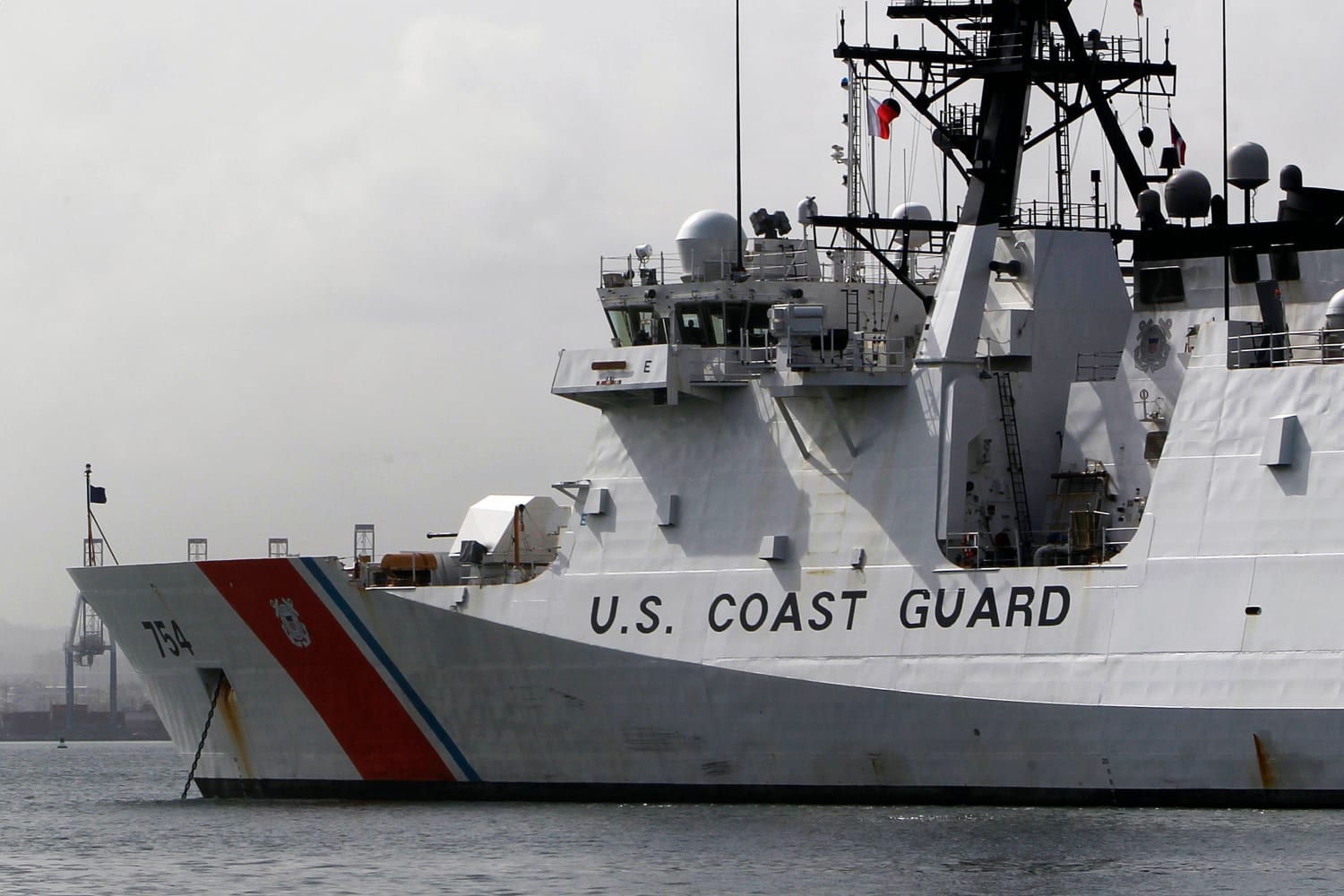 vestir color manual 1 dead after Coast Guard, fishing boat collide off Puerto Rico