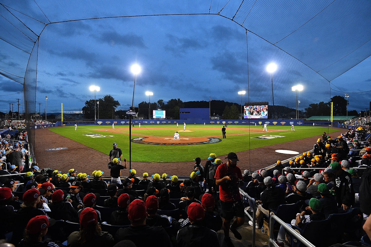 Cuba Allows Some Major Leaguers on World Baseball Classic Team  The New  York Times